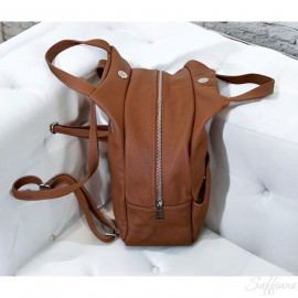 Женская кожаная сумка-рюкзак Bottega Carele BC703